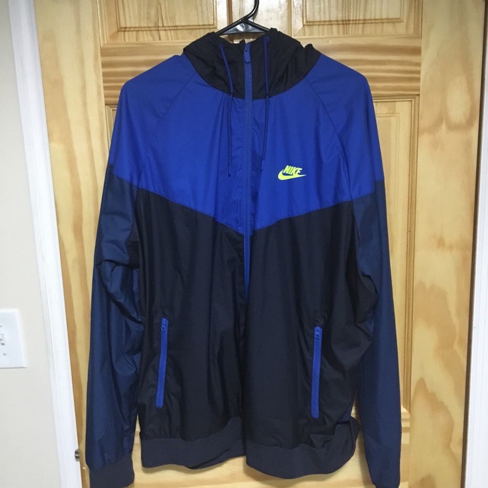 Nike Windbreaker